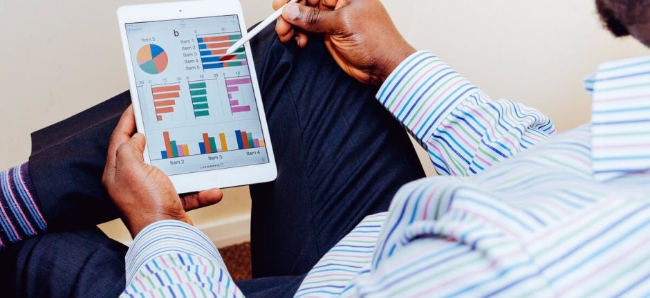 دلایل استفاده از توییتر آنالایتیکس